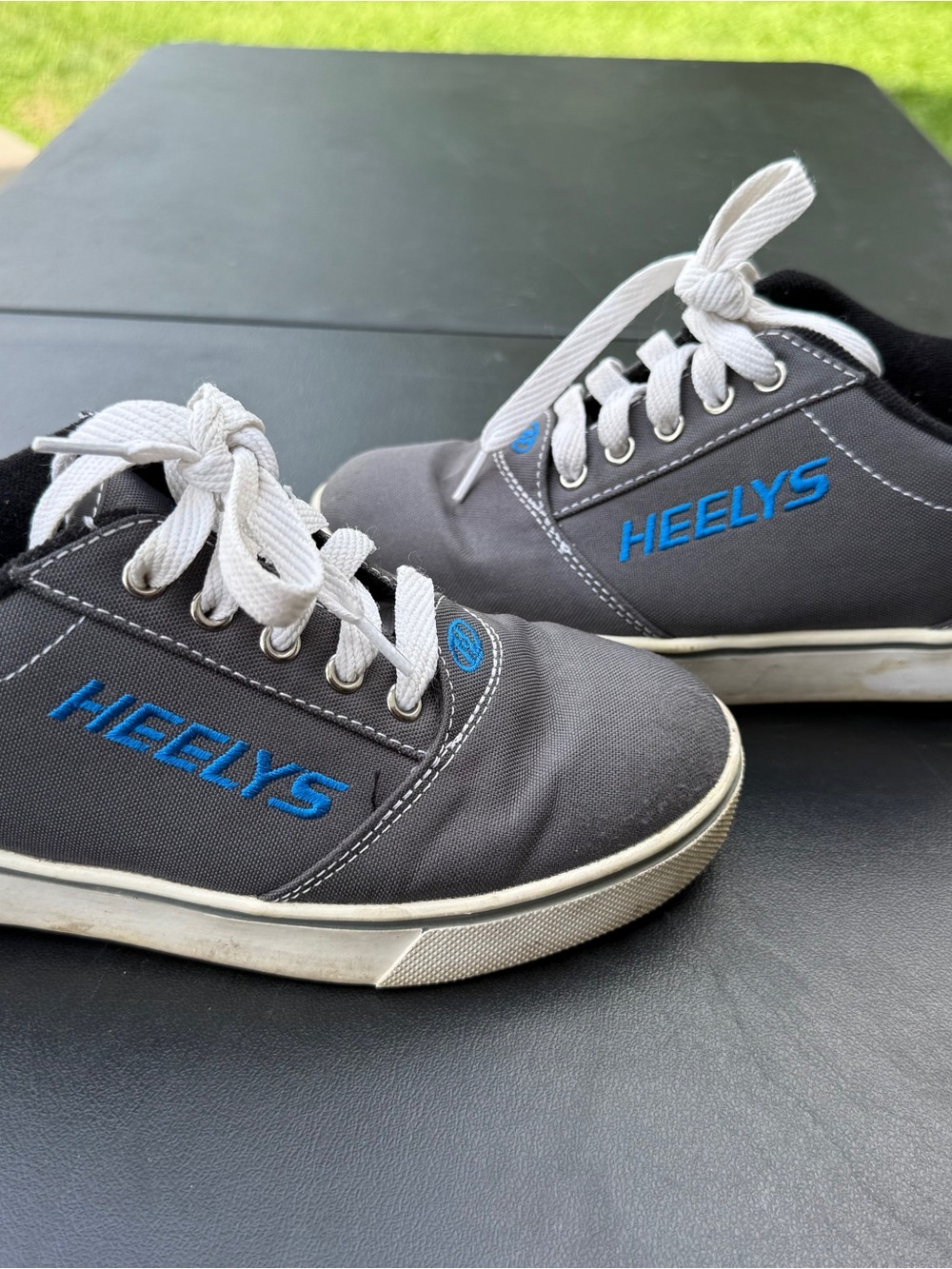 Heelys Kids Gray Canvas Sneakers with Blue Logo